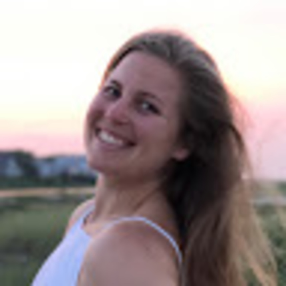 Meet your Posher, Nora